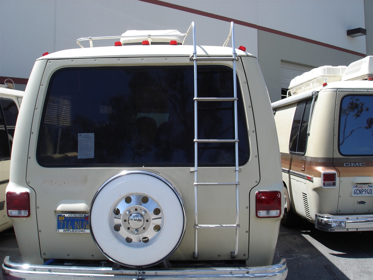 ORIGINAL GMC LADDER ROOF RAIL GMC Motorhome